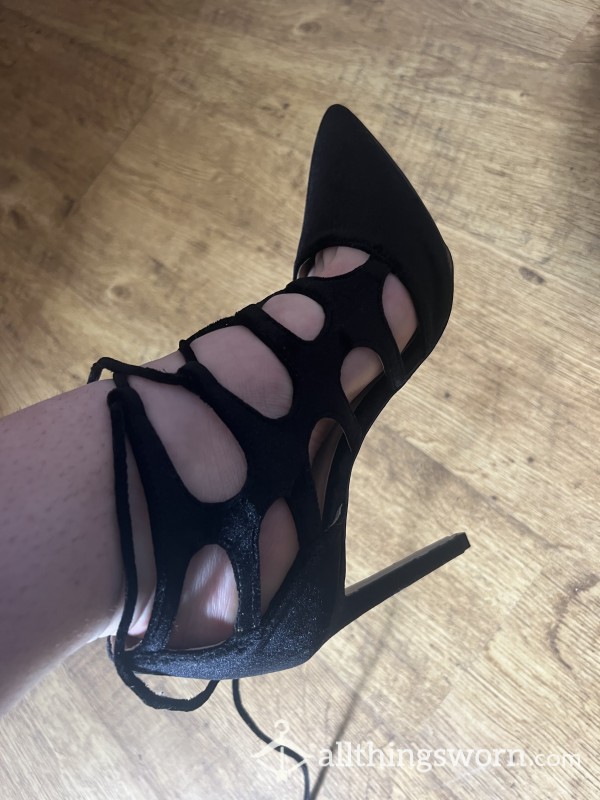 S**y Black Heels