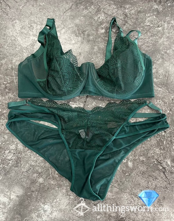 S**y Dark Green Bra And Panty Set. Cusomtizable Wear