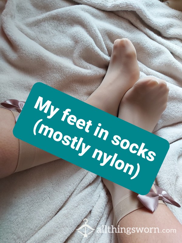 S**y Feet In Different Socks