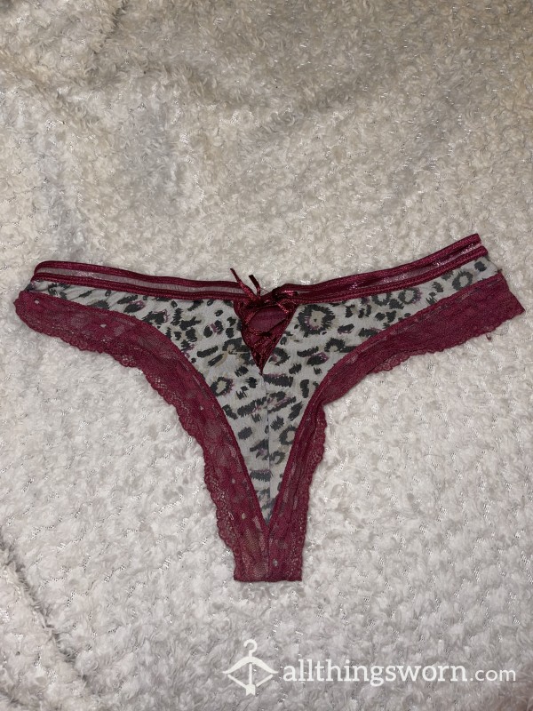 S**y Lace Leopard Print Thong