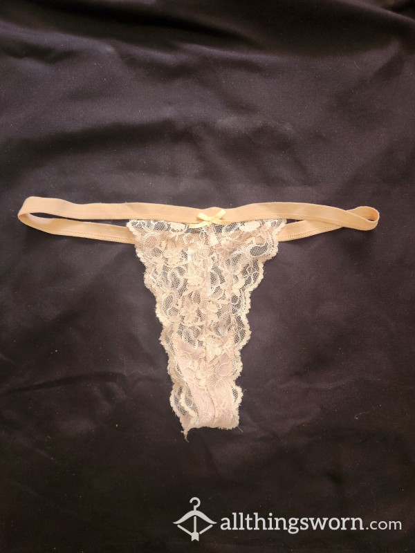 S**y Lace Thong