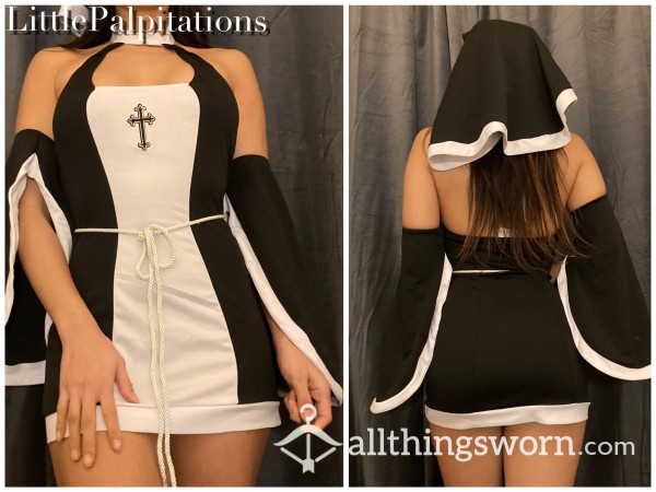 S**y Nun Costume