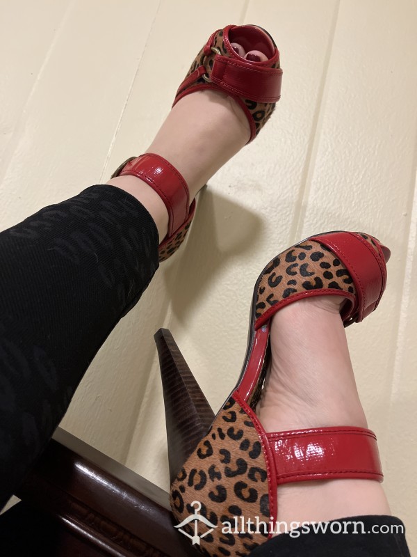 S**y Red And Cheetah High Heels