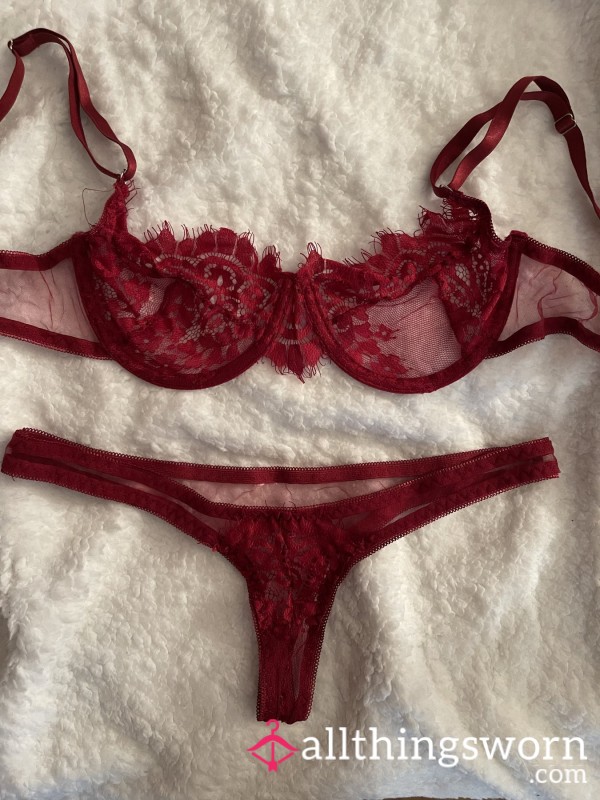 S**y Red Lace Set