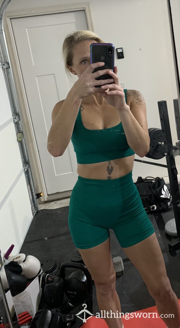 S**y Soft Green Workout Set