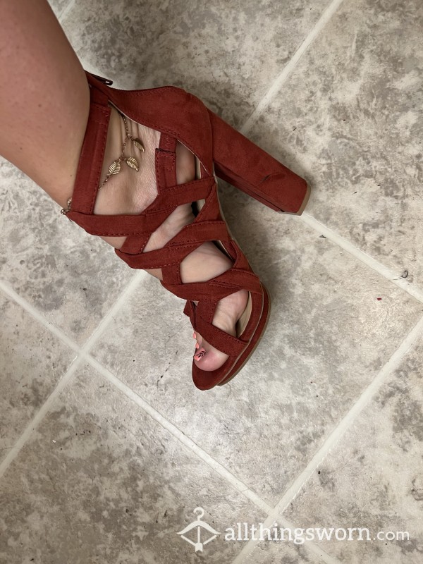 S**y Strappy Heels