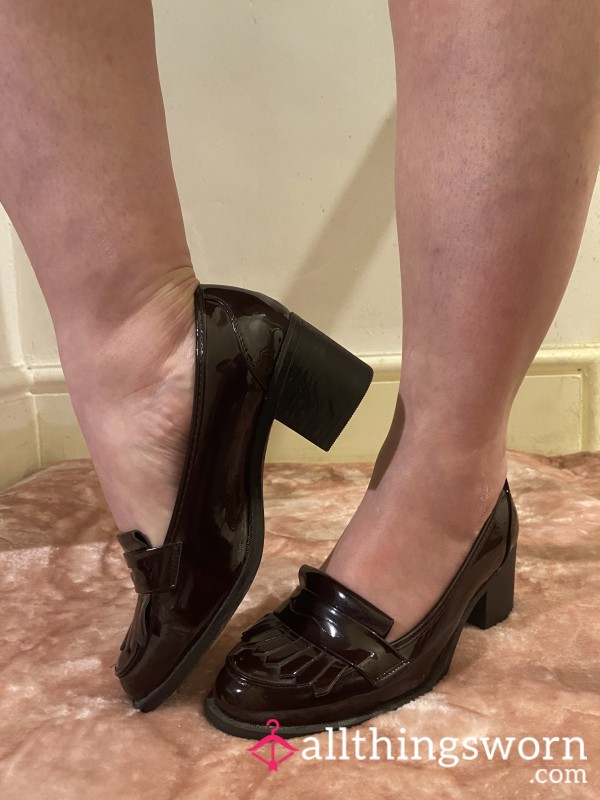 S**y Teacher Heels