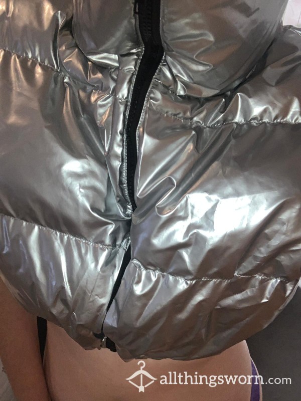 Shiny Puffer Jacket Photos