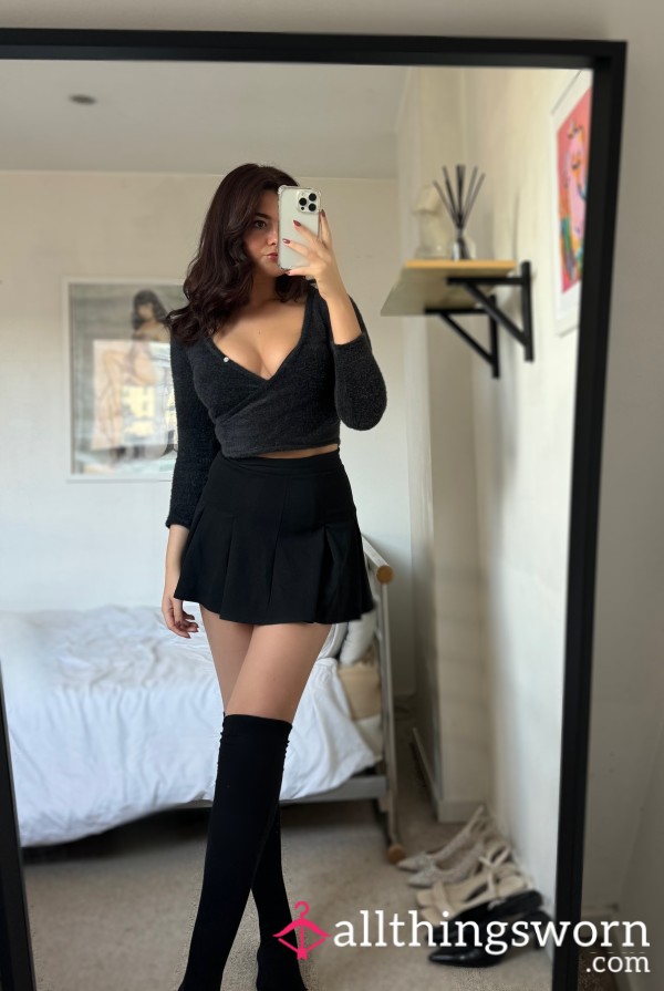 Short Skirt And Knee Socks Video 🥵