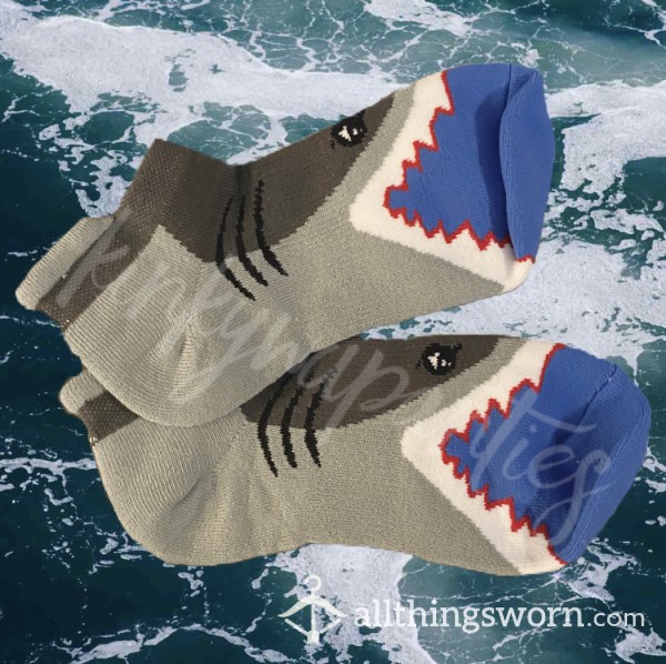 🦈 Shrk Print Ankle Socks 🦈 - Includes 2-day Wear & U.S. Shipping