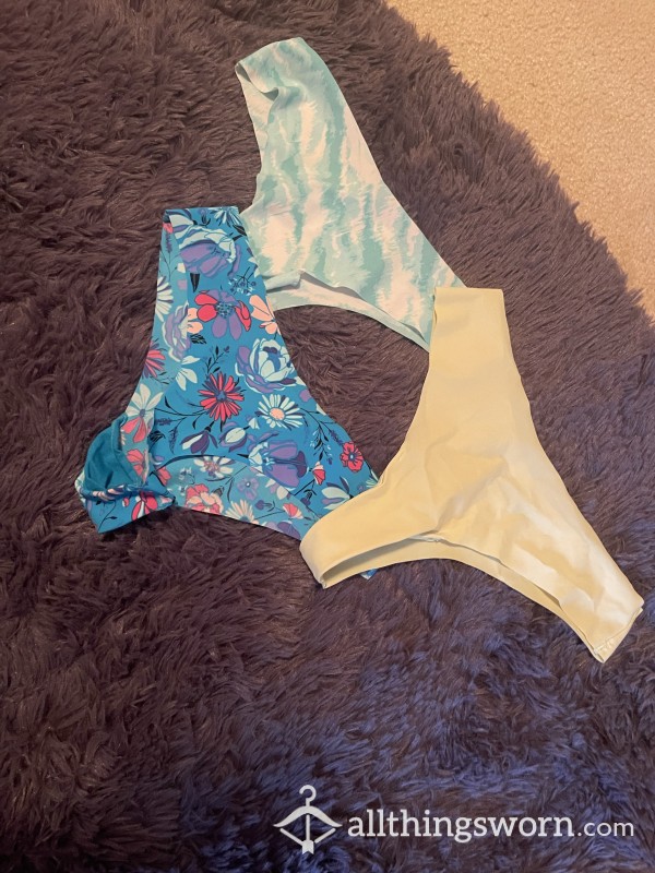 1 Blue Left ☀️Silk, Soft ,smooth Thongs 2 Day Wear