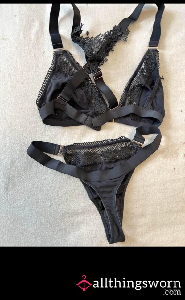 Silky Black Set😍