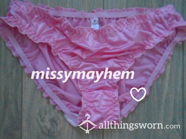 💕🩷Silky Feel Pink Panties🩷