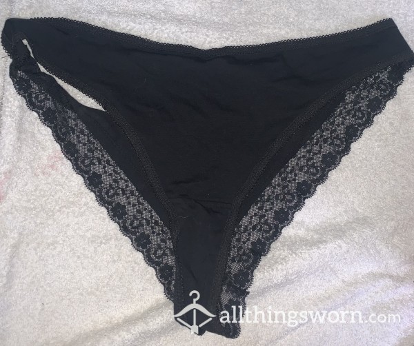 Size 14 Black Cotton & Lace Panties