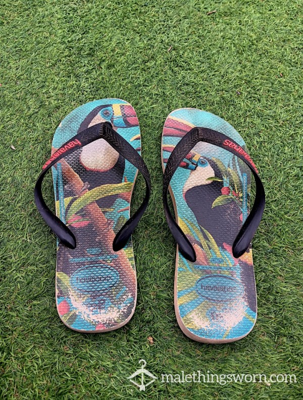 Size 42 Or 9uk Havaianas. Very Well Worn.