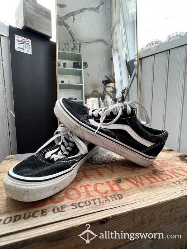 Size 7.5 Sweaty Cla**ic  Vans