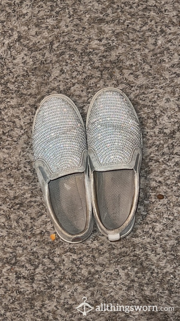 Size 9 Sparkly Skechers Slides