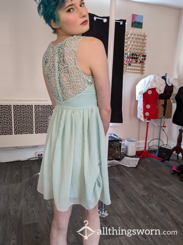 Size Small Maniju Seafoam Green Bridesmaid Dress