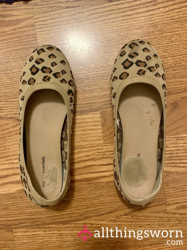 Old Smelly Leopard Print Flats