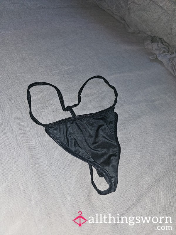 Smelly Black Gstring