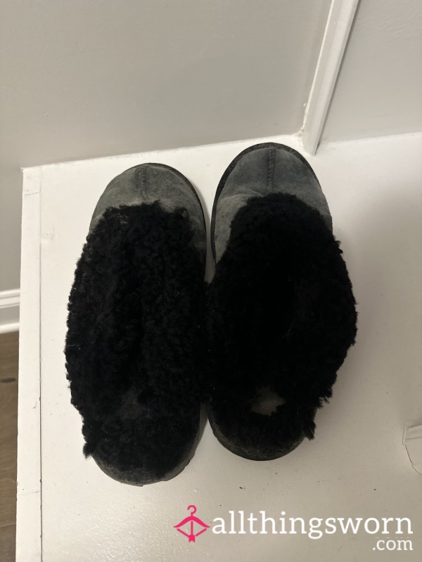 Smelly Ugg Slippers -Size 11