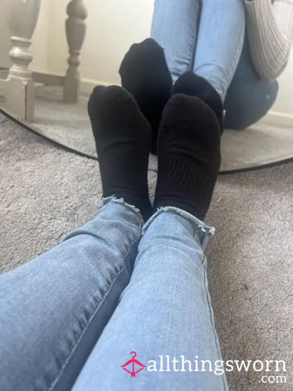 Stinky Black Socks X2