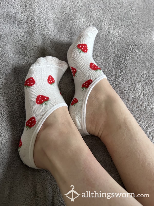 Strawberry Socks 🍓