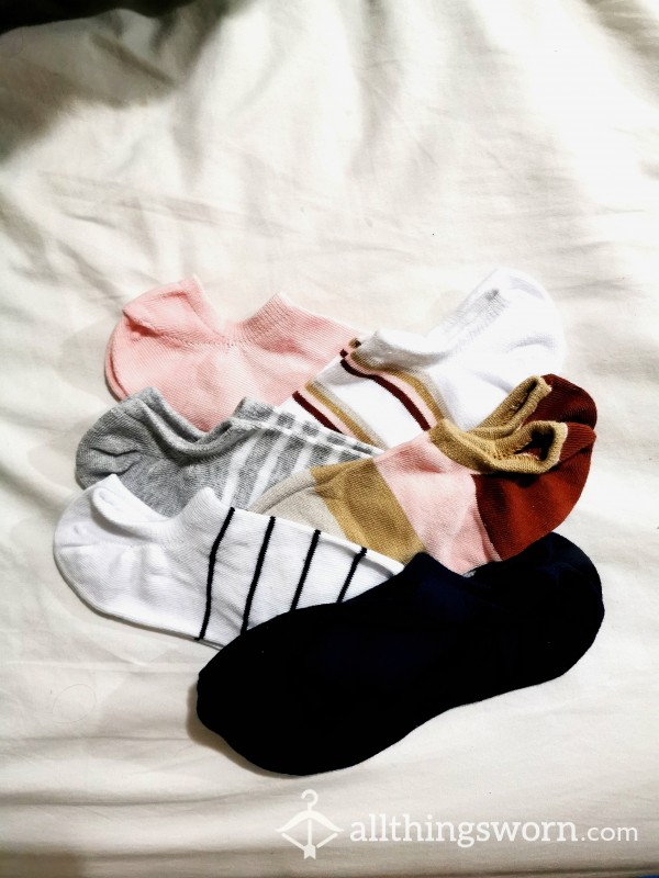 Stripy And Solid Footlets Socks (gym Socks)