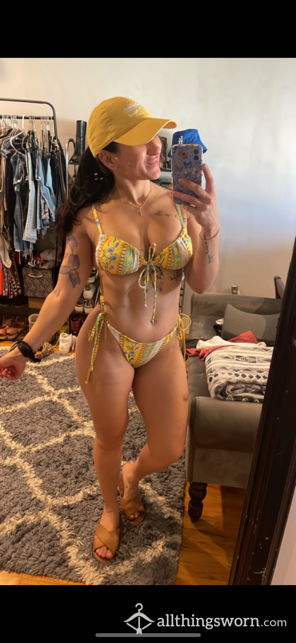 Sultrybabygrl In S**y Bikini