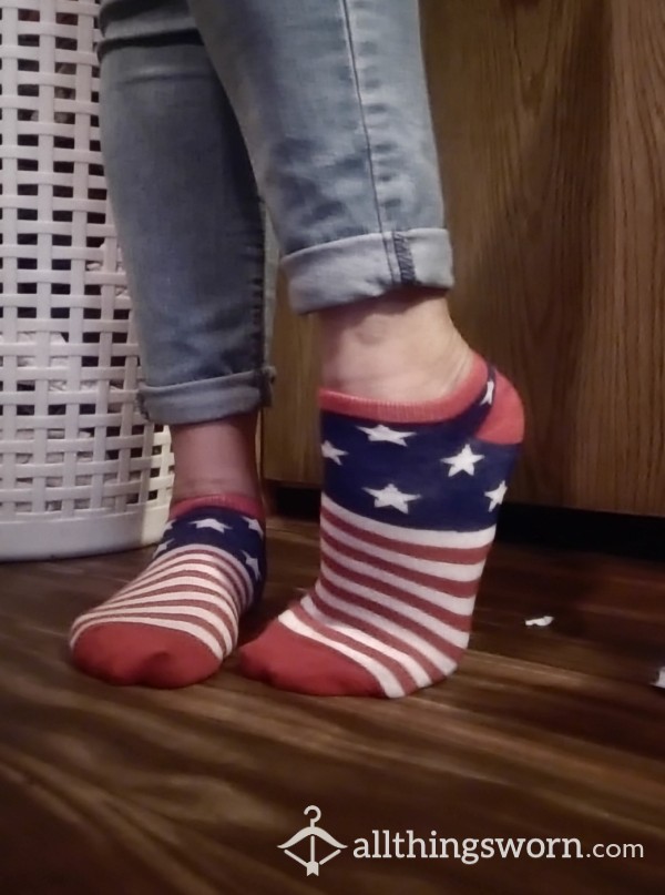 SWEATY AMERICAN FLAG SOCKS 🥵💦 - 48HR WEAR- PROOF PICS- SHIPPING INC