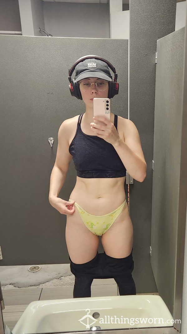 Sweaty Gym Session In Green Flor*l Panties