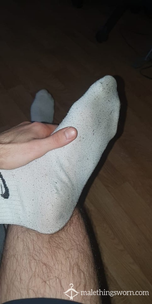 SWEATY WHITE SOCKS