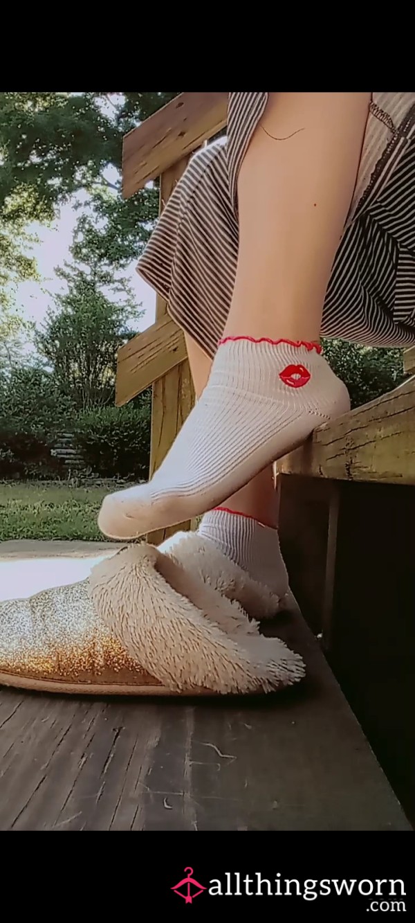 Sweaty White Smooch Anklet Socks