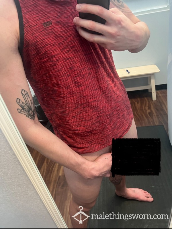 Public Jerkoff & C*mshot In Dressing Room