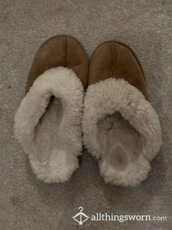 Tan And White Fluff Slip Ons - Non Designer