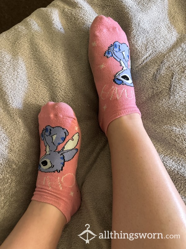 Think Pink St*tch Disney Socks Size 6 Usw