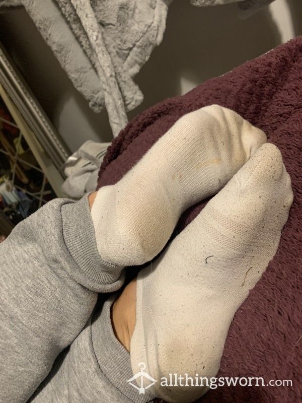 Today’s Stinky Socks 🦶🏼🦶🏼