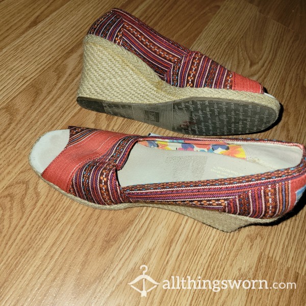 𝅺TOMS Lina BOHO Espadrilles Canvas P**p Toe Wedges