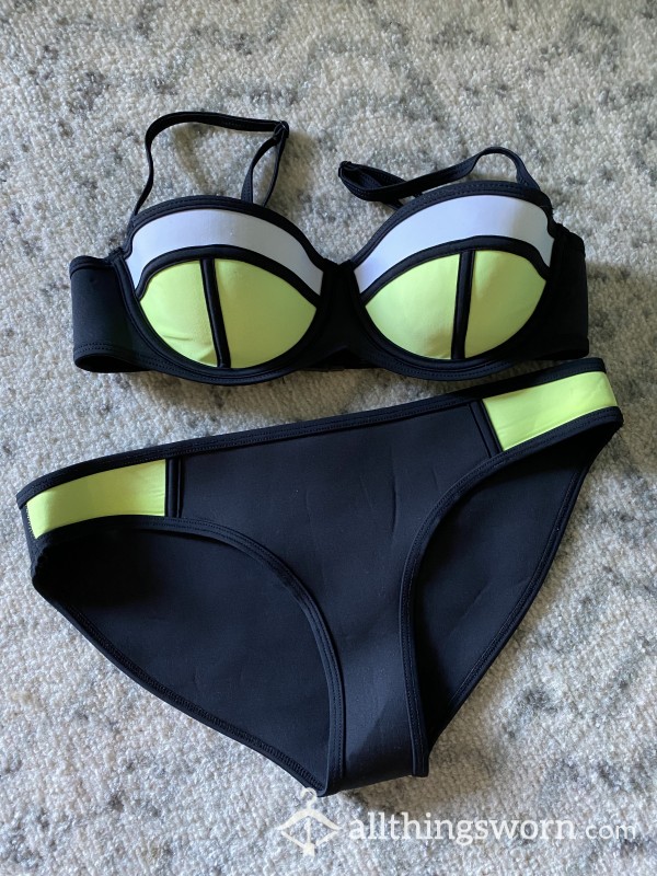 Triangle Bikini