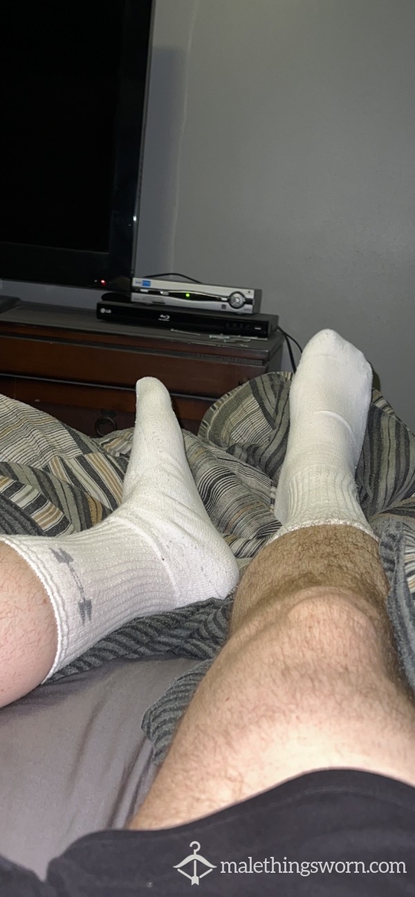 UA Worn Mens White Crew Socks