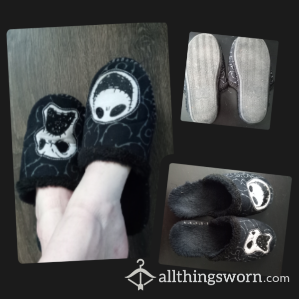 Used Jack Skellington House Slippers 🖤🤍🎃☠️