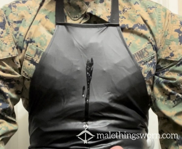 Military Dad Showing Rock Hard C*ck Through Hole In Apron