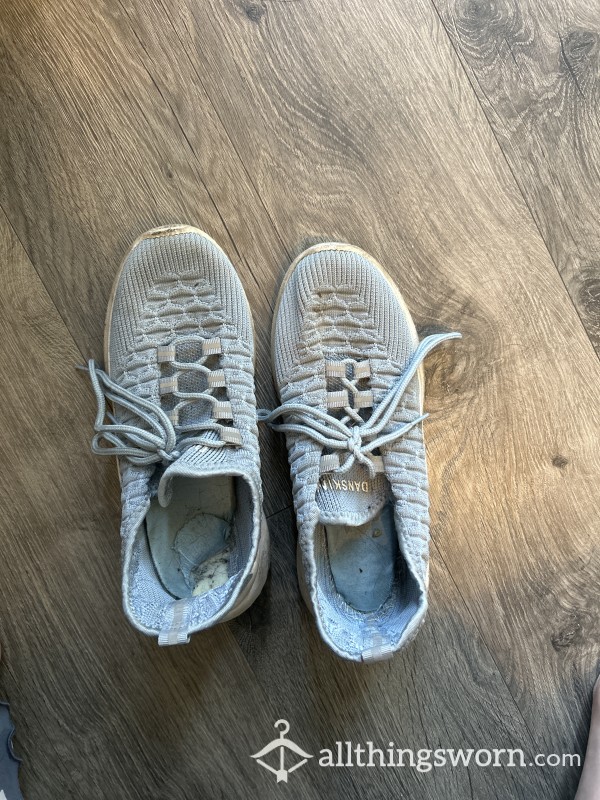 Very Used Running Sneakers!