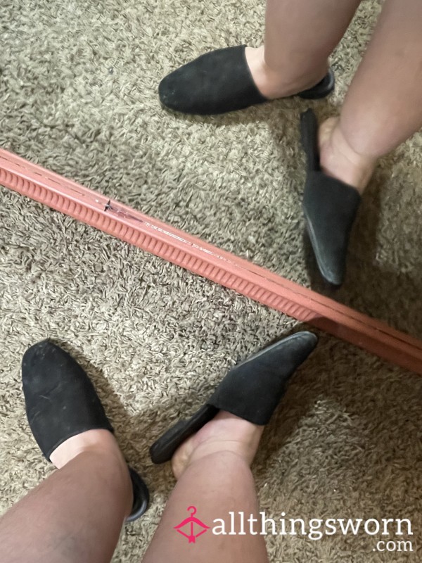 Very Well Worn Black Mules