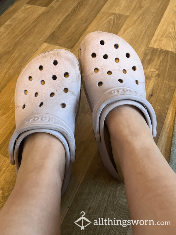 Very Well Worn Crocs Size 6