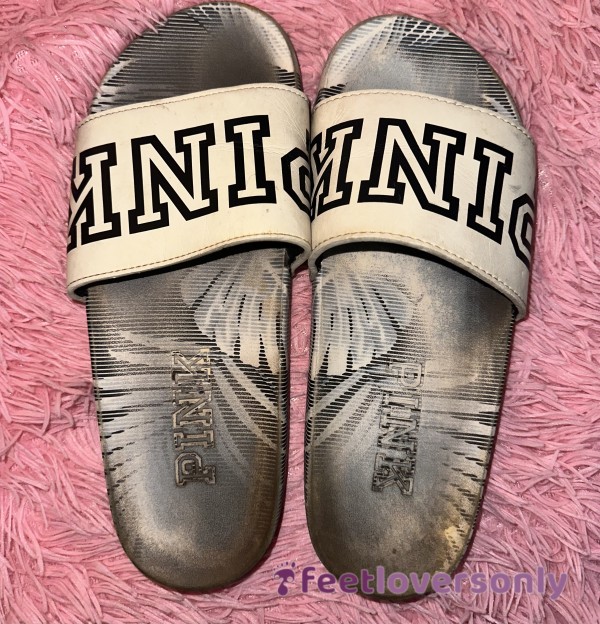 Victoria’s Secret Pink Filthy Slides 🤭