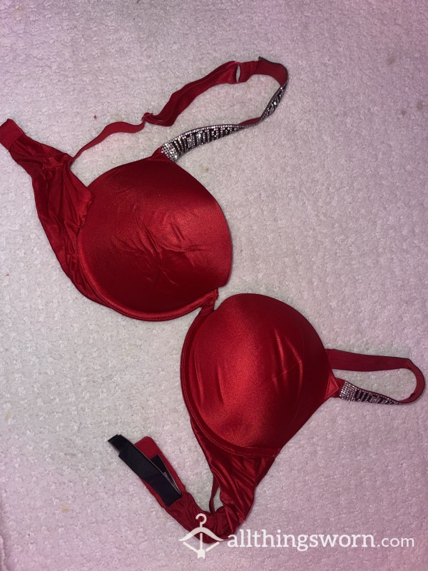 VS Size 32 DD Used Bra 3 Year Old