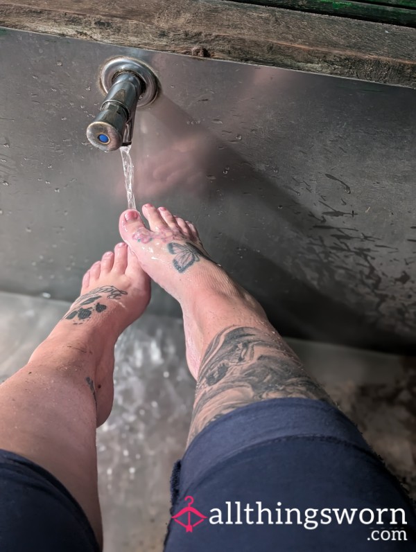 Washing Feet