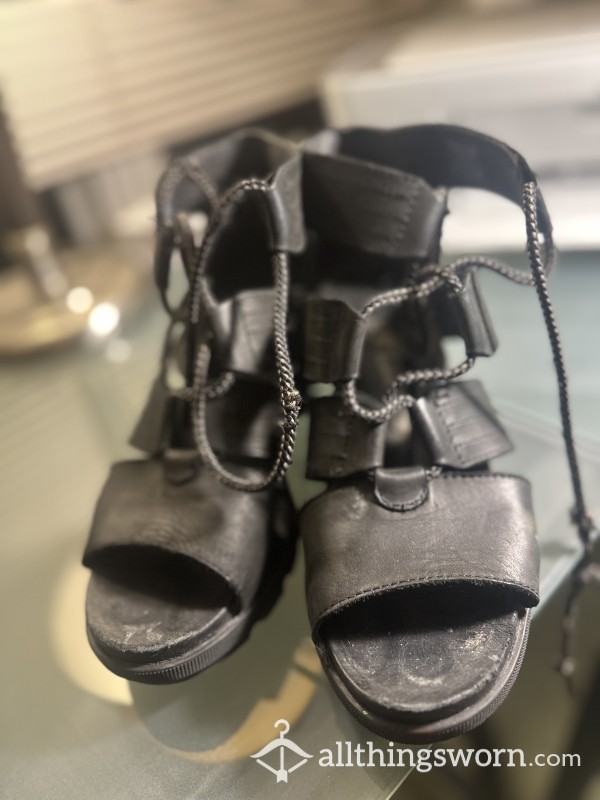 Wedge Heel Sorel Tie Up Sandals