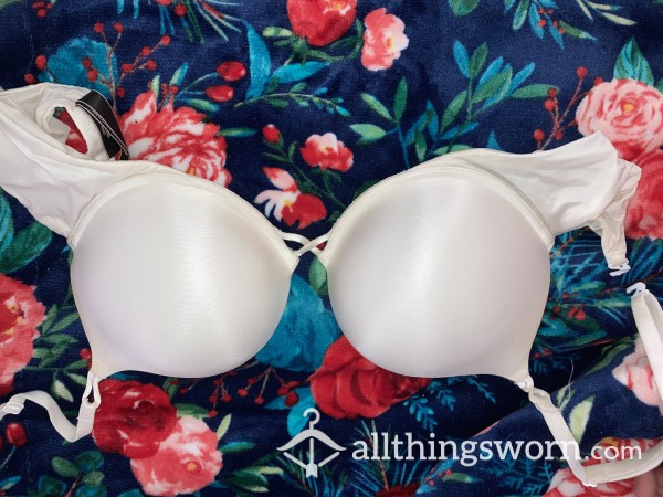 Well Loved Women’s White Bra (VS)